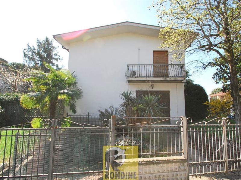 fotografie - Villa Faenza (RA) Periferia Monte 