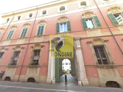 negozio Faenza (RA) Centro Storico