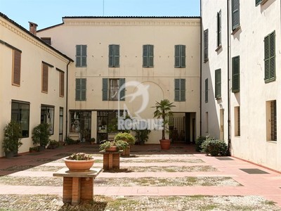 negozio Faenza (RA) Centro Storico