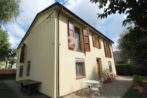vendita casa indipendente