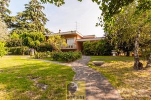 vendita casa indipendente